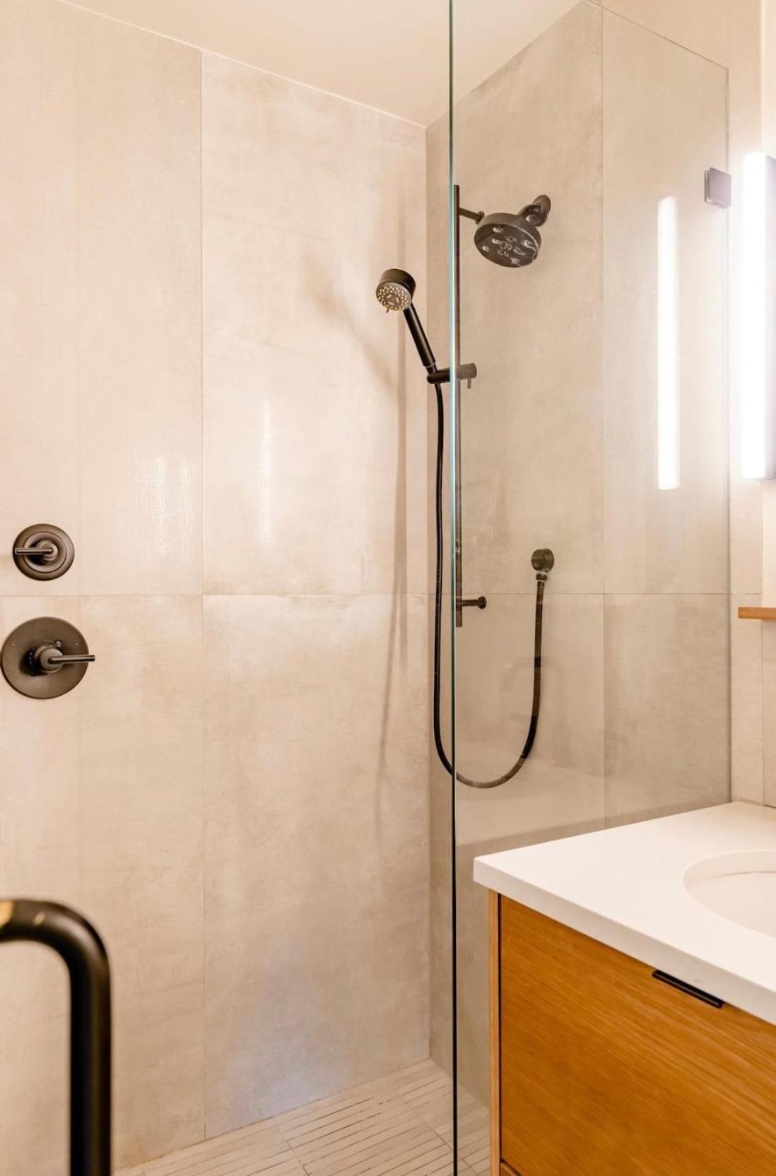 Unique Designer 3 Bed 3 Bath Сasa de vacaciones Denver